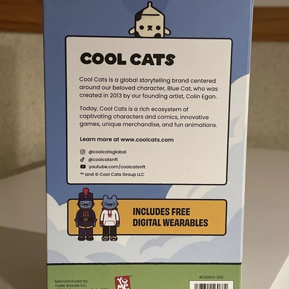 Cool Cats Blue & Chugs 6.5
Limited Edition Vinyl Figure NIB
Sealed - Picture 5 of 5